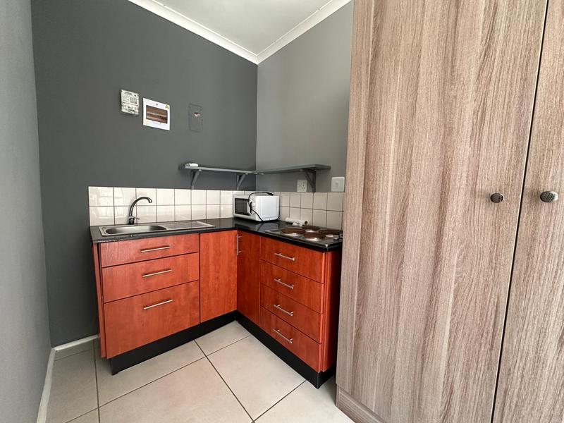To Let 1 Bedroom Property for Rent in Strand North Western Cape